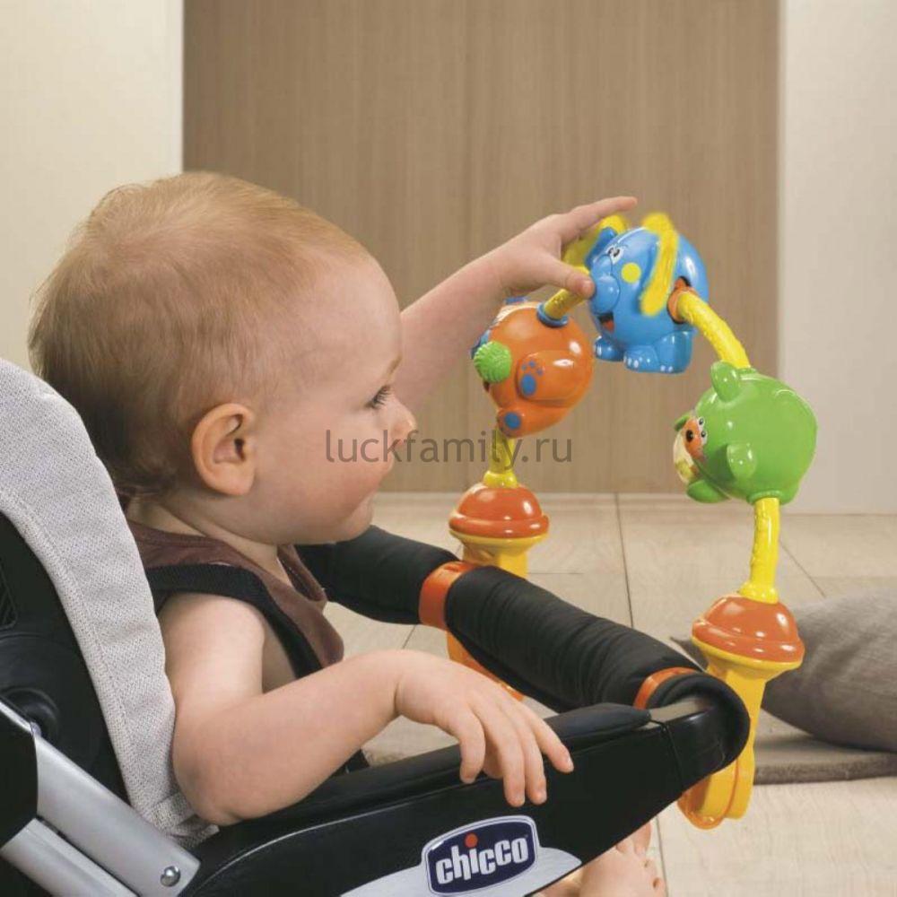 Подвеска для коляски Chicco Танцующие животные