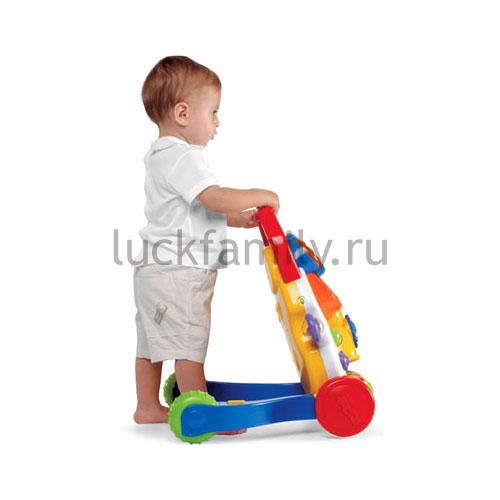 Игрушка развивающая Chicco Игровой центр-ходунки 2 в 1