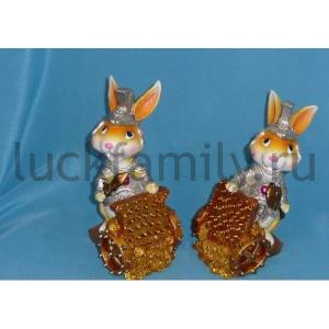 КОПИЛКА КРОЛИК-РЫЦАРЬ 11,8*8*15СМ В КОР. в кор.48шт ― Luckfamily.ru