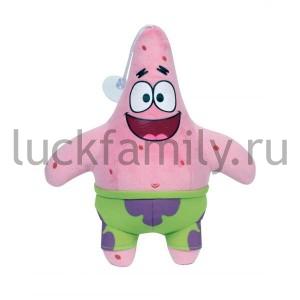 МЯГКАЯ ИГРУШКА "МУЛЬТИ-ПУЛЬТИ" ПАТРИК ("ГУБКА БОБ") ОЗВУЧ. РУСС. ЧИП. В ПАК. 24СМ в кор.24шт ― Luckfamily.ru