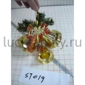 НОВОГОДНЕЕ УКРАШЕНИЕ КОЛОКОЛЬЧИКИ ЗОЛОТЫЕ С БАНТОМ И ХВОЕЙ В ПАК. (РУСС. УП.) в кор.90шт ― Luckfamily.ru