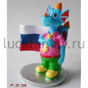 ФИГУРКА ДРАКОН С РОСС. ФЛАГОМ 8СМ В КОР. в кор.96шт ― Luckfamily.ru