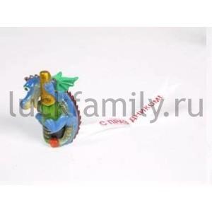 ФИГУРКА С ЛЕНТОЙ ДРАКОН С ШАМПАНСКИМ 4,2СММ В КОР. УП-24ШТ в кор.30уп ― Luckfamily.ru