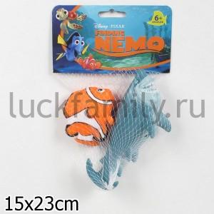 НАБОР ДЛЯ КУПАНИЯ "ИГРАЕМ ВМЕСТЕ" DISNEY "В ПОИСКАХ НЕМО" (НЕМО И АКУЛА) В СЕТКЕ в кор.8*12шт ― Luckfamily.ru