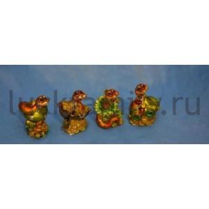 ФИГУРКА СИМВОЛ ГОДА ЗМЕЯ С ДЕНЬГАМИ/ЦВЕТАМИ 6*3*7СМ, В АССОРТ. УП-4ШТ в кор.36уп ― Luckfamily.ru