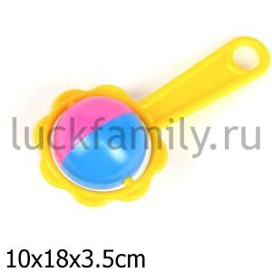 ПОГРЕМУШКА "РОМАШКА" в кор.100шт ― Luckfamily.ru