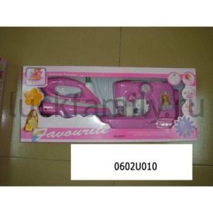 ИГРОВОЙ НАБОР (ШВЕЙНАЯ МАШИНА+УТЮГ) НА БАТ. СВЕТ+ЗВУК В КОР. 44*19*10СМ в кор.2*12шт ― Luckfamily.ru