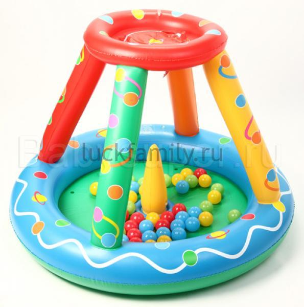 Надувной игровой центр Upright Пирамида с шариками 7026J